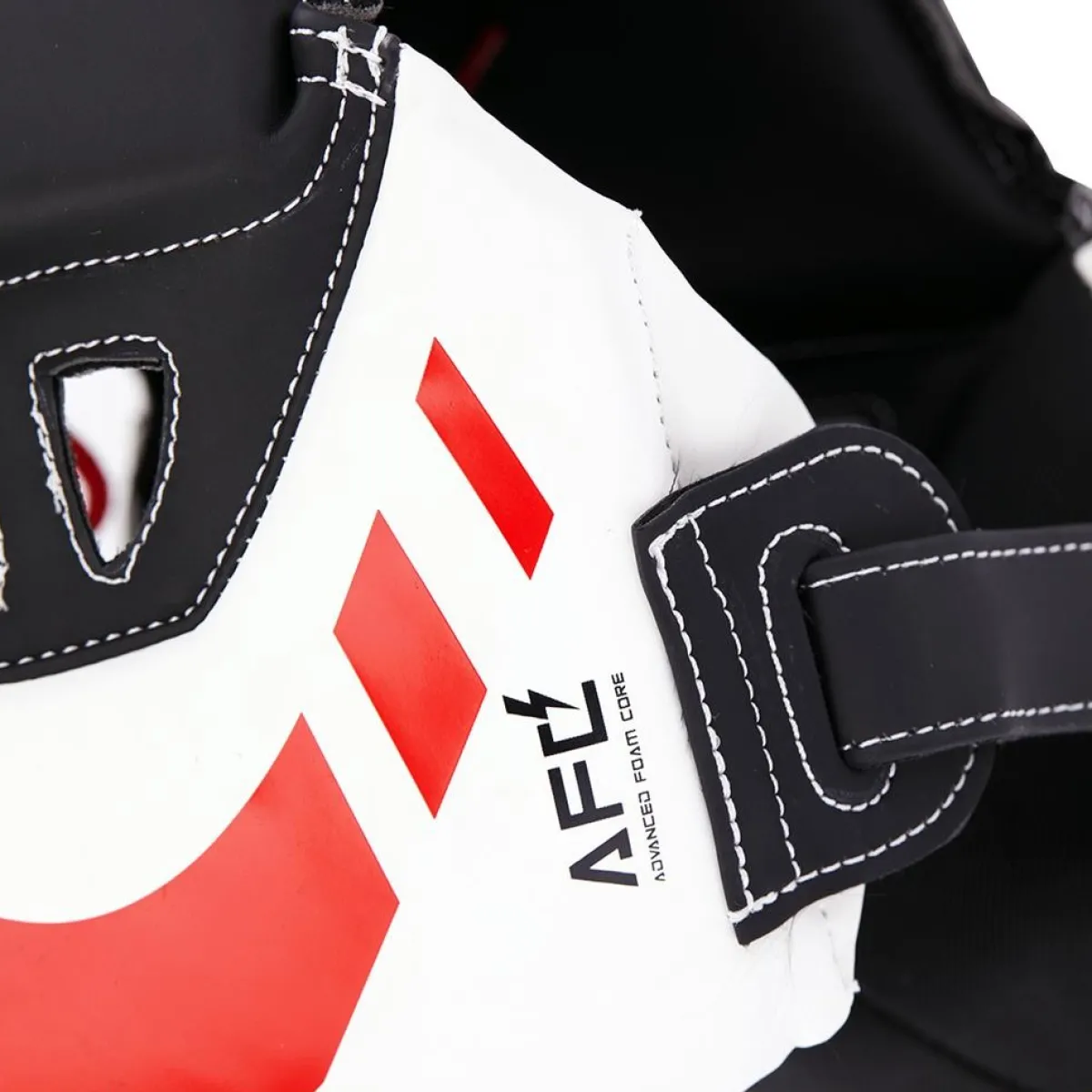 Outlet Century US Retail Brave Open Face Headgear Black/White/Red