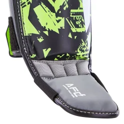 Sale Century US Wholesale Brave Youth Shin Guards