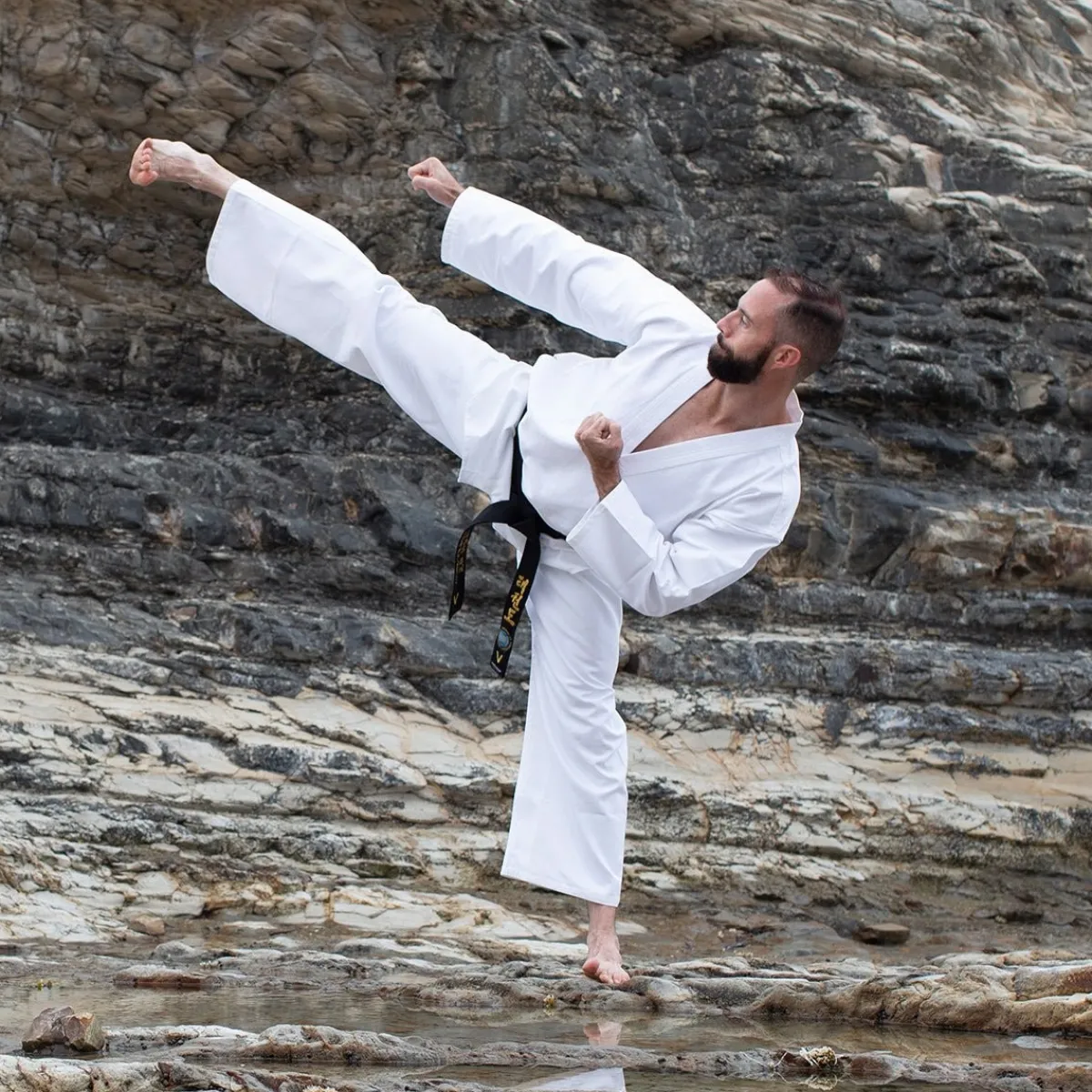Sale Century US Retail 6 oz. Lightweight TKD Student Uniform