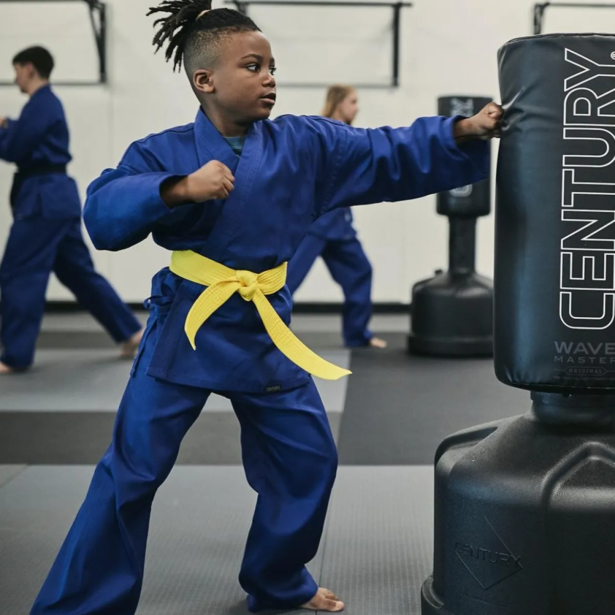 Hot Century US Retail 7 oz. Middleweight Student Uniform with Elastic Pant